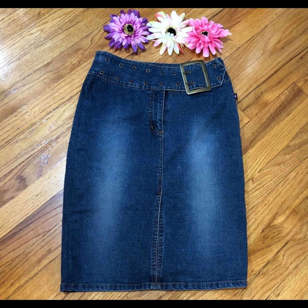 Bubblegum stretchy denim midi 💐